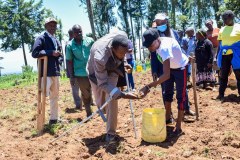 1734007037565_54726857549_l